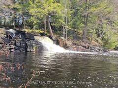 1033 NORTH SHORE DRIVE Gravenhurst Ontario, P1P 1R1