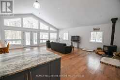 1033 NORTH SHORE DRIVE | Gravenhurst Ontario | Slide Image Ten