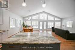 1033 NORTH SHORE DRIVE | Gravenhurst Ontario | Slide Image Eleven