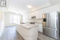 32 - 185 BEDROCK DRIVE | Hamilton Ontario | Slide Image Three