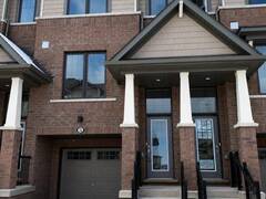 32 - 185 BEDROCK DRIVE Hamilton Ontario, L8J 0M5