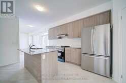 21 DEER CREEK COURT | Toronto Ontario | Slide Image Fourteen