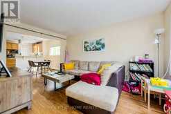 32 FLORENS AVENUE | Toronto Ontario | Slide Image Nine