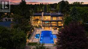 36 FAIRWAY HEIGHTS DRIVE | Markham Ontario | Slide Image Four