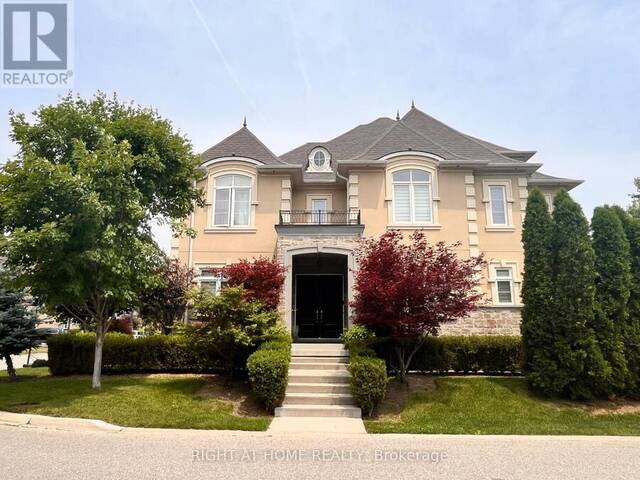 11 FAIRMONT CLOSE Brampton Ontario, L6Y 2Y3 - 5 Bedrooms Home For Sale