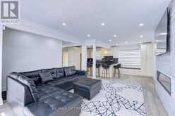 1747 CORAM CRESCENT | Mississauga Ontario | Slide Image Eight