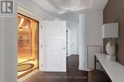 519 - 2095 LAKE SHORE BOULEVARD W | Toronto Ontario | Slide Image Two