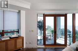 519 - 2095 LAKE SHORE BOULEVARD W | Toronto Ontario | Slide Image Thirty