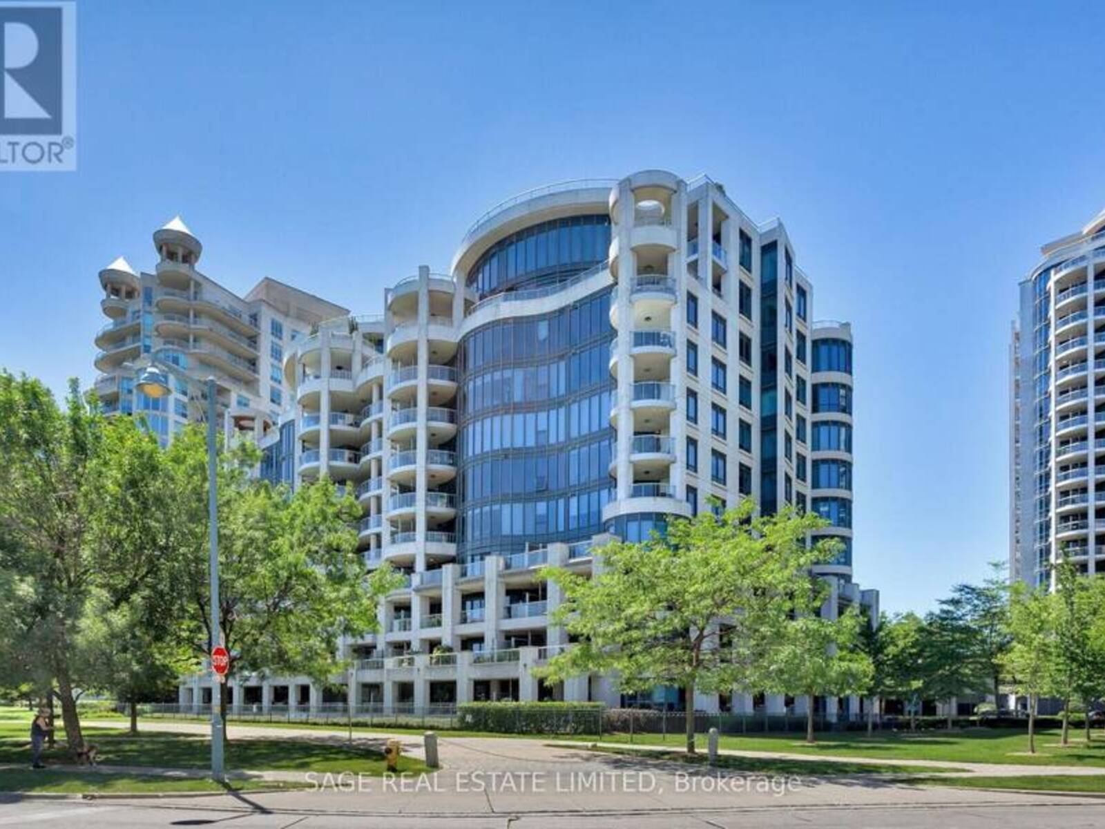 519 - 2095 LAKE SHORE BOULEVARD W, Toronto, Ontario M8V 4G4