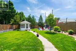 310 PARKSIDE DRIVE | Waterdown Ontario | Slide Image Thirty-five