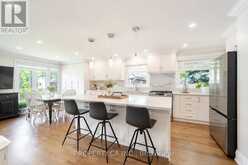 310 PARKSIDE DRIVE | Waterdown Ontario | Slide Image Four