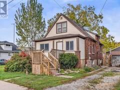 10 LOCARNO AVENUE Hamilton Ontario, L8H 7H3