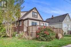 10 LOCARNO AVENUE | Hamilton Ontario | Slide Image Three