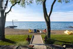 17 LOCHSIDE DRIVE | Hamilton Ontario | Slide Image Six
