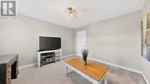 69 GUSTAV CRESCENT | Toronto Ontario | Slide Image Seventeen