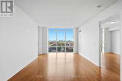 727 - 18 MONDEO DRIVE | Toronto Ontario | Slide Image Sixteen