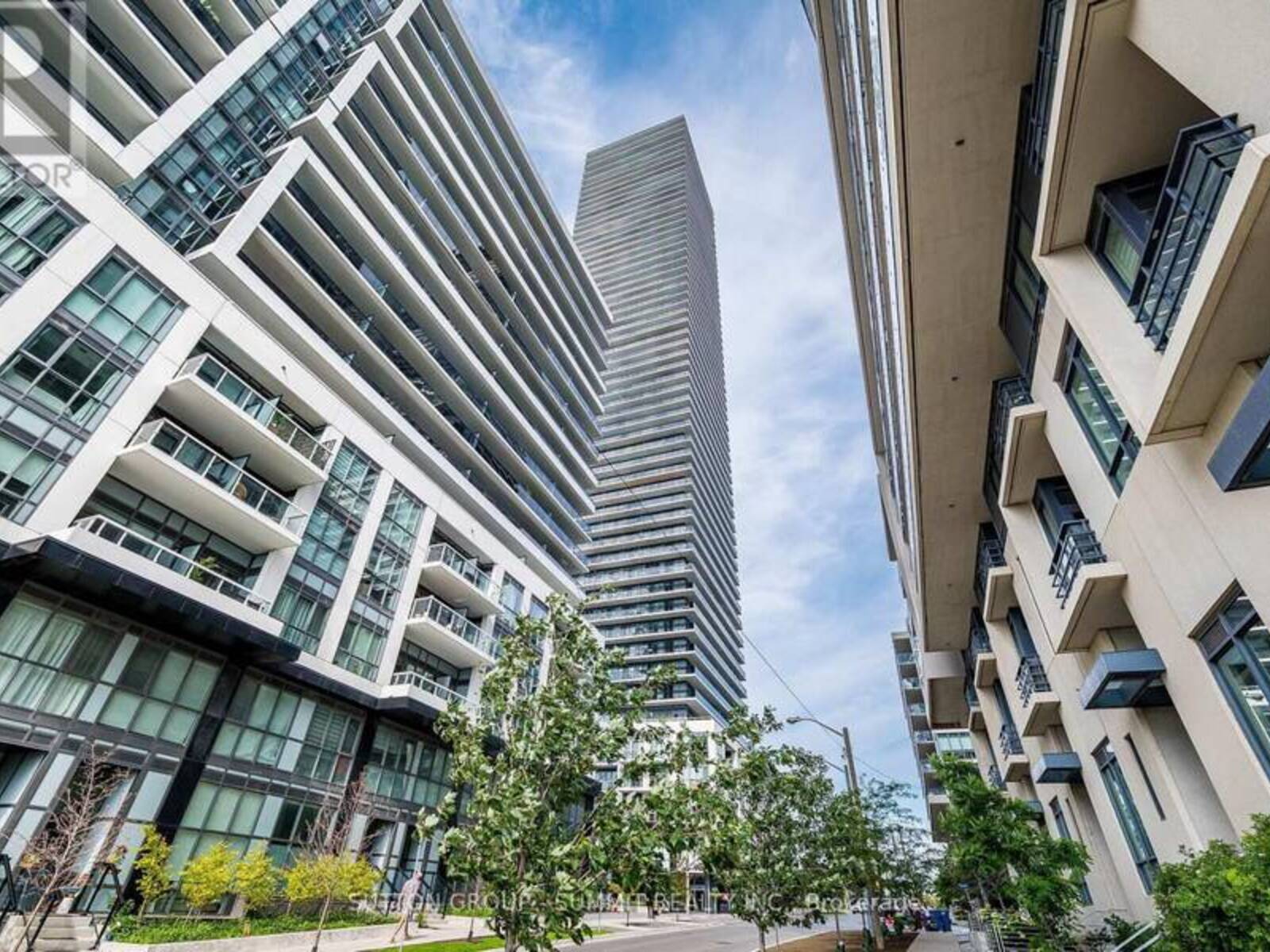 5102 - 70 ANNIE CRAIG DRIVE, Toronto, Ontario M8V 0G2