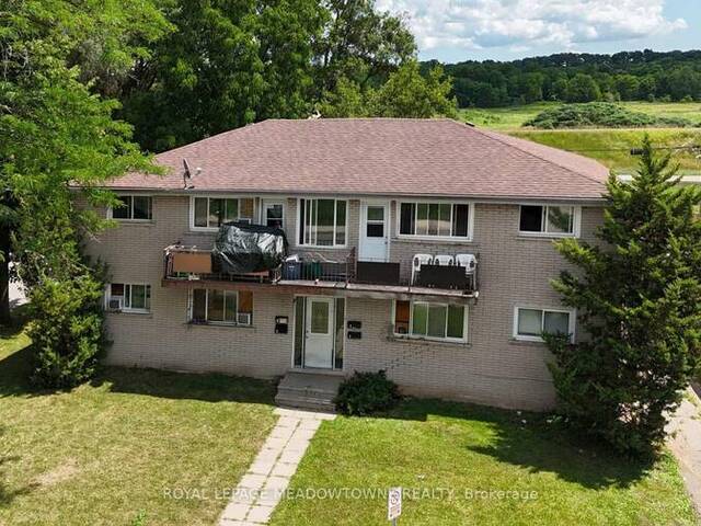 94 SIXTH AVENUE Brantford Ontario, N3S 1B2 - Multi-family Home For Sale