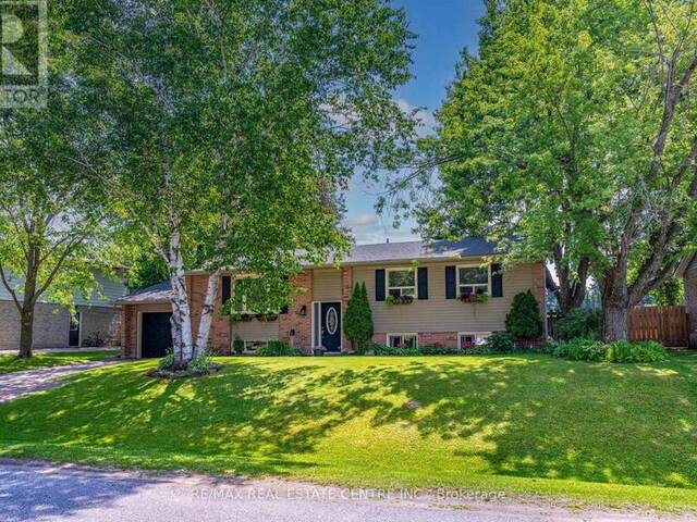 13 DOUGLAS CRESCENT Erin Ontario, N0B 1Z0 - 4 Bedrooms Home For Sale