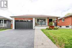 3302 CARDROSS ROAD | Mississauga Ontario | Slide Image One