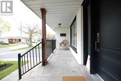 3302 CARDROSS ROAD | Mississauga Ontario | Slide Image Two