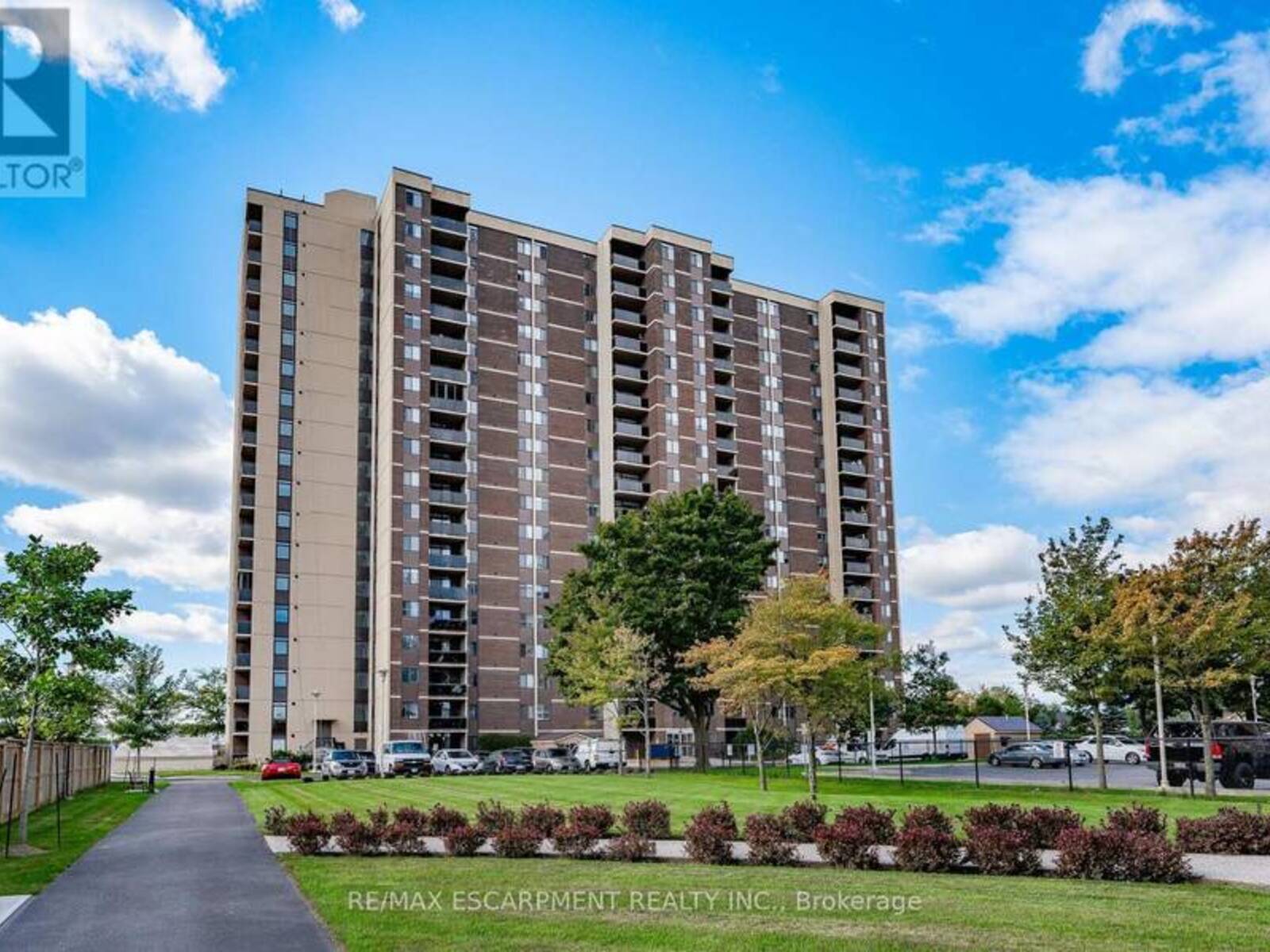 703 - 301 FRANCES AVENUE, Hamilton, Ontario L8E 3W6