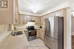 32 SAMANDRIA AVENUE | Whitby Ontario | Slide Image Nine