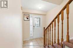 32 SAMANDRIA AVENUE | Whitby Ontario | Slide Image Four