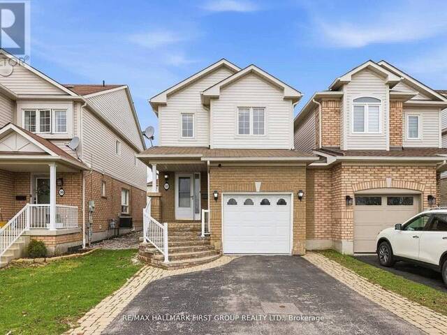 32 SAMANDRIA AVENUE Whitby Ontario, L1R 2Z7 - 4 Bedrooms Home For Sale