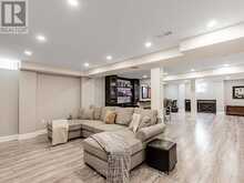 31 ROUTLEDGE DRIVE | Richmond Hill Ontario | Slide Image Thirty-three