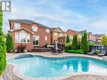31 ROUTLEDGE DRIVE | Richmond Hill Ontario | Slide Image Thirty-nine