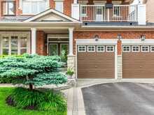 31 ROUTLEDGE DRIVE | Richmond Hill Ontario | Slide Image Five