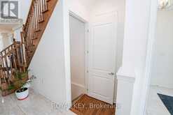 348 EQUESTRIAN WAY | Cambridge Ontario | Slide Image Thirty-seven