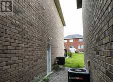 39 KAVANAGH AVENUE | East Gwillimbury Ontario | Slide Image Thirty-four