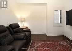 39 KAVANAGH AVENUE | East Gwillimbury Ontario | Slide Image Five