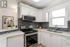 42 STEPHEN DRIVE | Toronto Ontario | Slide Image Twelve