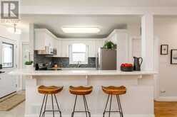 42 STEPHEN DRIVE | Toronto Ontario | Slide Image Nine