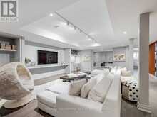 393 MAPLE GROVE DRIVE | Oakville Ontario | Slide Image Thirty-nine