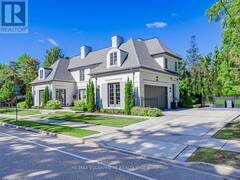 393 MAPLE GROVE DRIVE Oakville Ontario, L6J 4V8