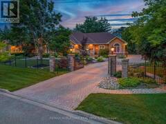 80 CARMICHAEL CRESCENT King Ontario, L7B 1B5