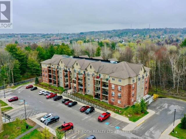 104 - 43 FERNDALE DRIVE S Barrie Ontario, L4N 5W6 - Condo For Sale