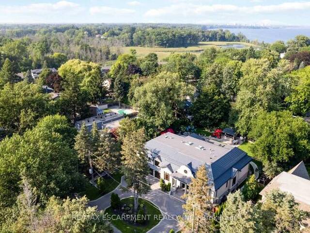 539 OLD POPLAR ROW Mississauga Ontario, L5J 2N9 - 6 Bedrooms Waterfront Home For sale