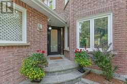 169 DELAYNE DRIVE | Aurora Ontario | Slide Image Six