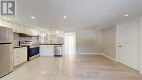 27 CONNOR DRIVE | Whitchurch-Stouffville Ontario | Slide Image Three