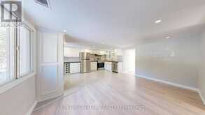 27 CONNOR DRIVE | Whitchurch-Stouffville Ontario | Slide Image Four