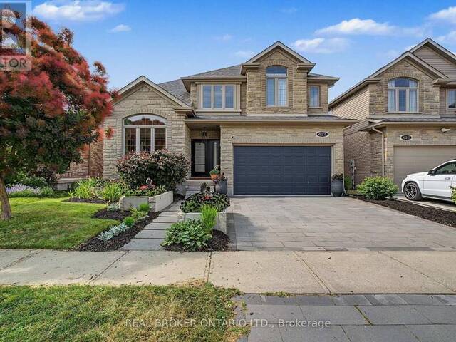 422 RIDEAU RIVER STREET Waterloo Ontario, N2V 2Y4 - 5 Bedrooms Home For Sale