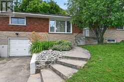 27 AINSLIE AVENUE | Hamilton Ontario | Slide Image Three