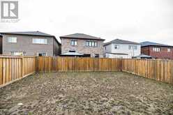 10 MOSES CRESCENT | Clarington Ontario | Slide Image Eleven