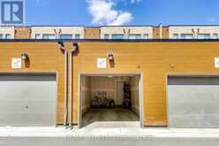 18 DEEP ROOTS TERRACE | Toronto Ontario | Slide Image Thirty-two