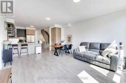 18 DEEP ROOTS TERRACE | Toronto Ontario | Slide Image Three